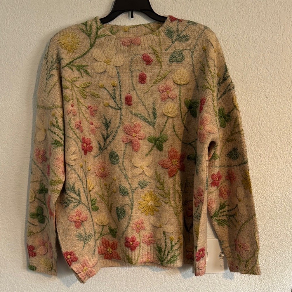 Floral  Sweater - Cream and Multicolor